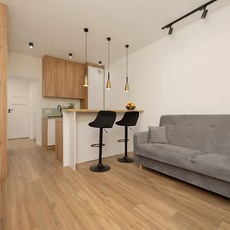 Cozy One-bedroom Majzela Manufaktura By Renters * Lodz